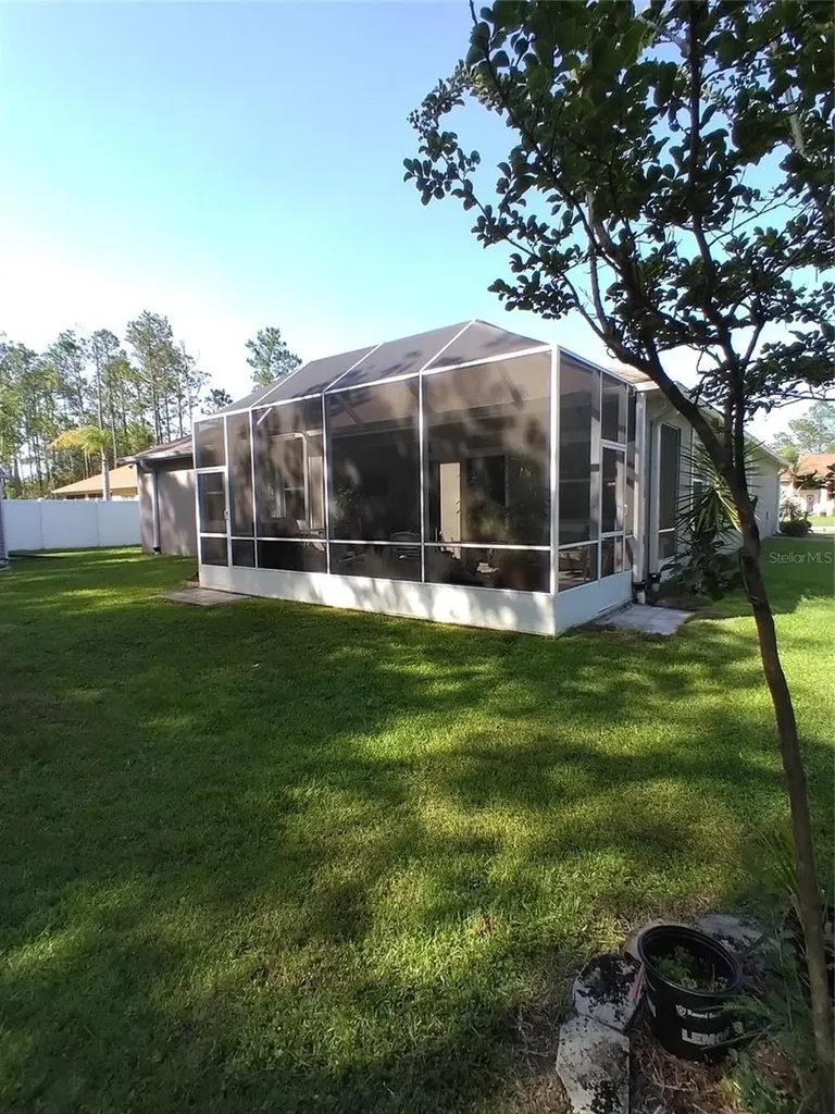 45 Zonal Geranium Trail Palm Coast FL 32164