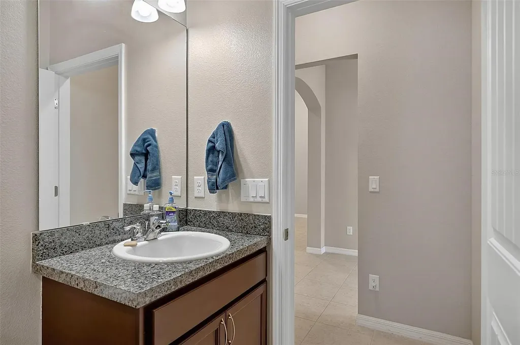 45 Zonal Geranium Trail Palm Coast FL 32164