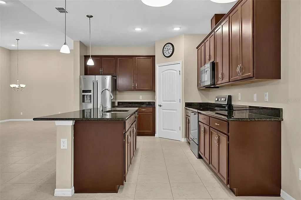 45 Zonal Geranium Trail Palm Coast FL 32164