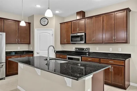 45 Zonal Geranium Trail Palm Coast FL 32164
