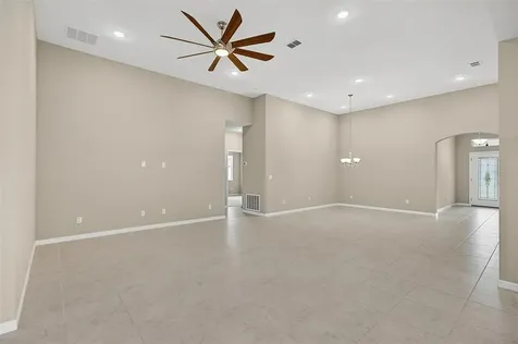 45 Zonal Geranium Trail Palm Coast FL 32164
