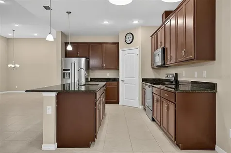 45 Zonal Geranium Trail Palm Coast FL 32164