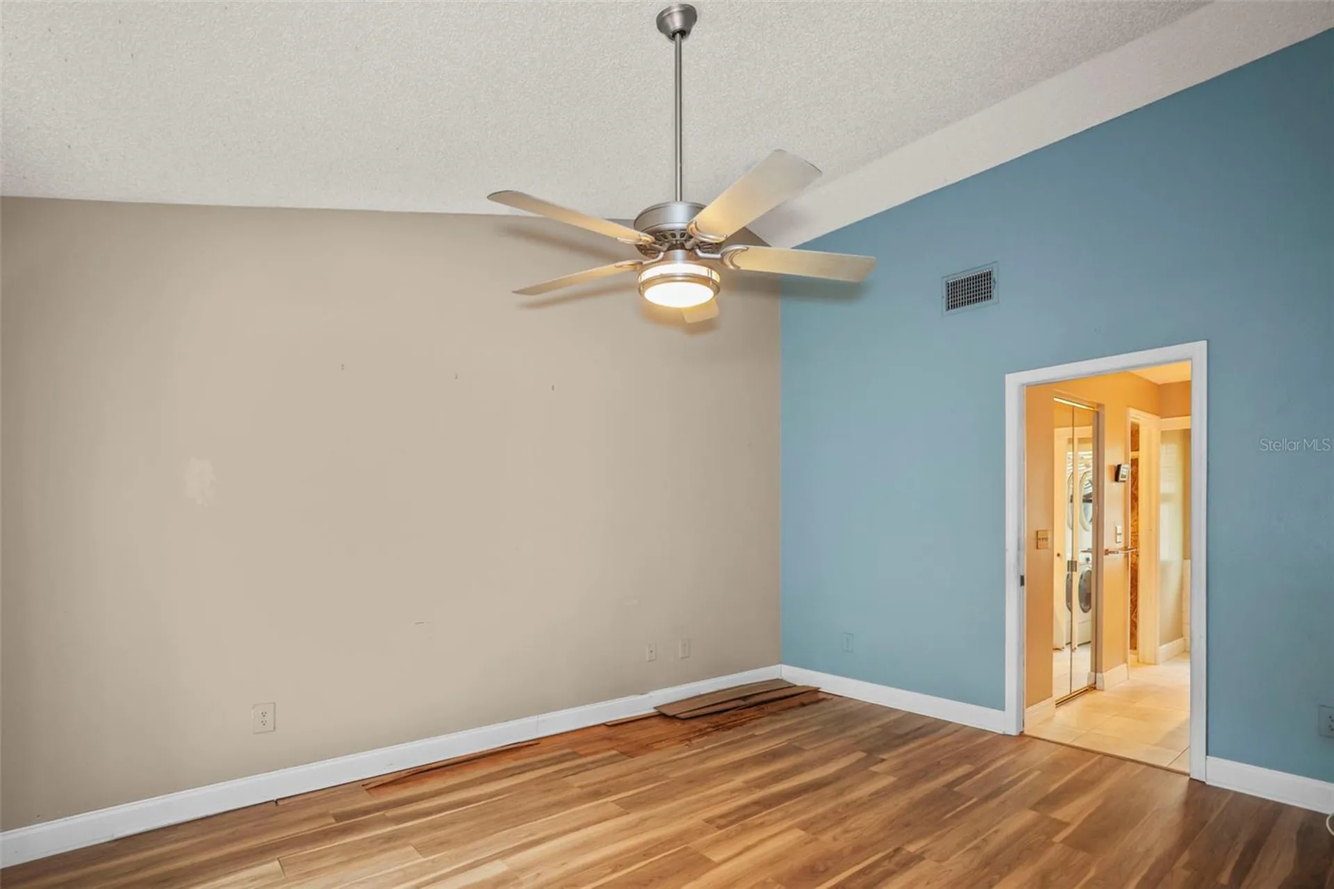 1668 Hamilton Court Dunedin FL 34698