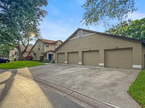 1668 Hamilton Court Dunedin FL 34698
