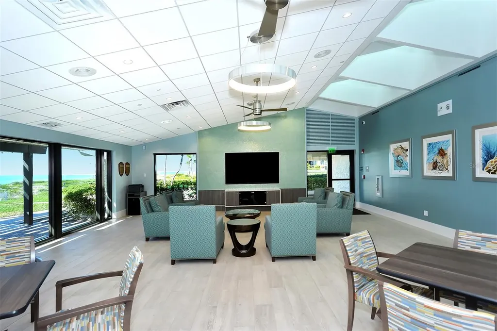 1965 Gulf Of Mexico Drive Longboat Key FL 34228