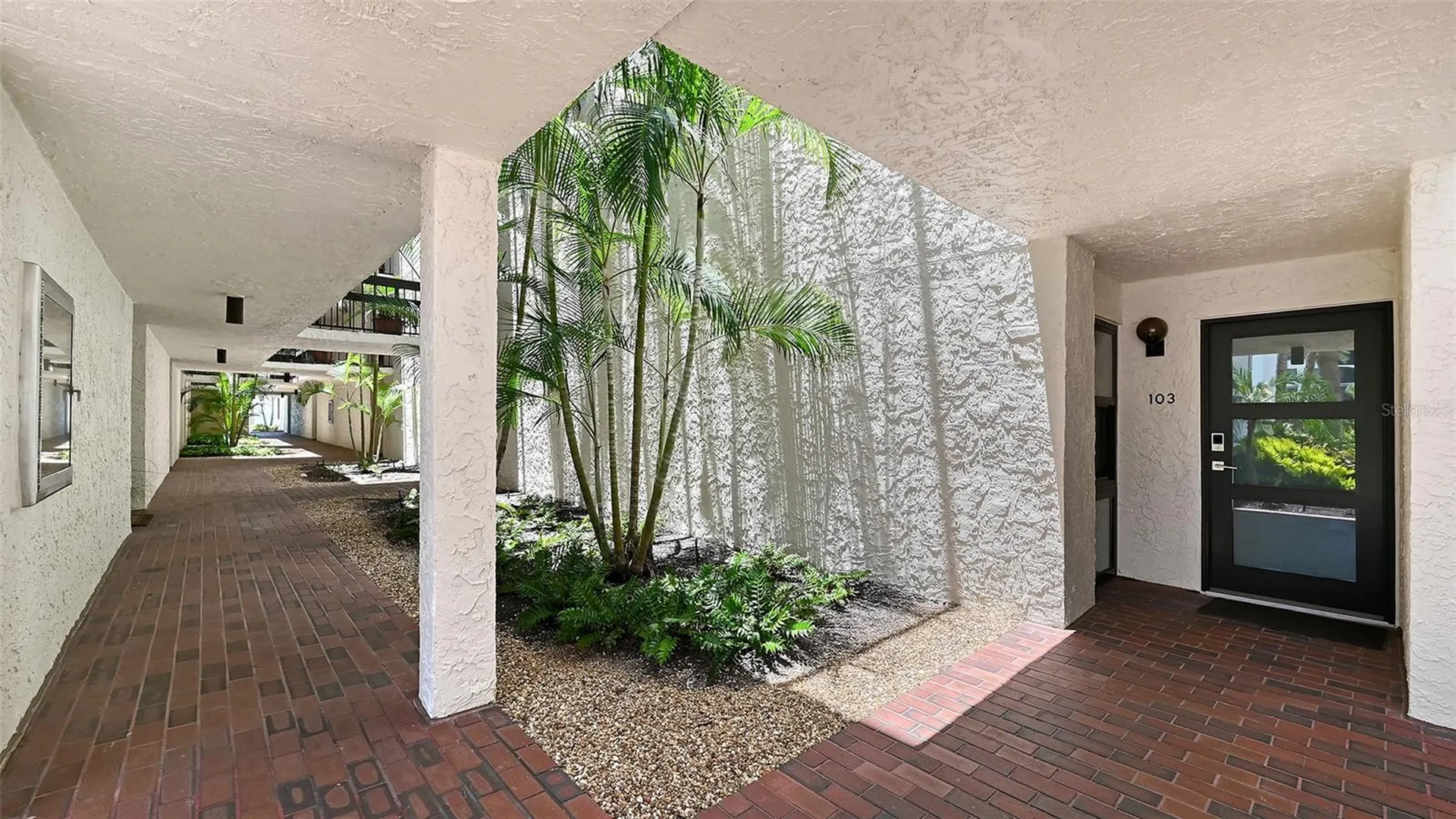 1965 Gulf Of Mexico Drive Longboat Key FL 34228