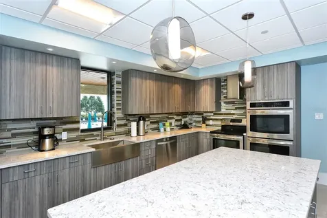 1965 Gulf Of Mexico Drive Longboat Key FL 34228