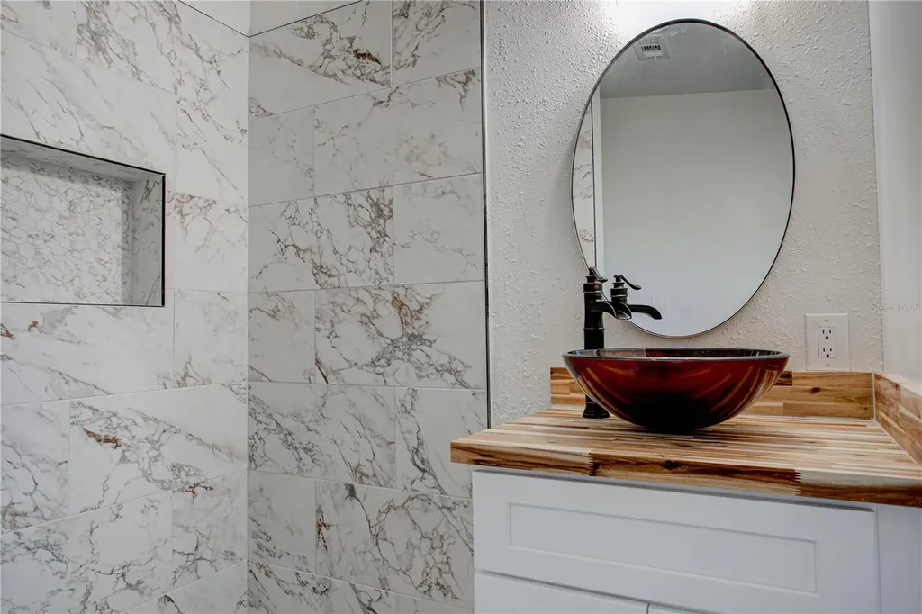 118 Waterway Drive Satsuma FL 32189