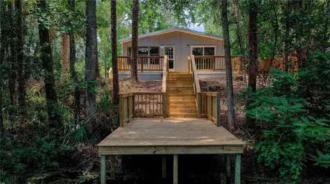 118 Waterway Drive Satsuma FL 32189