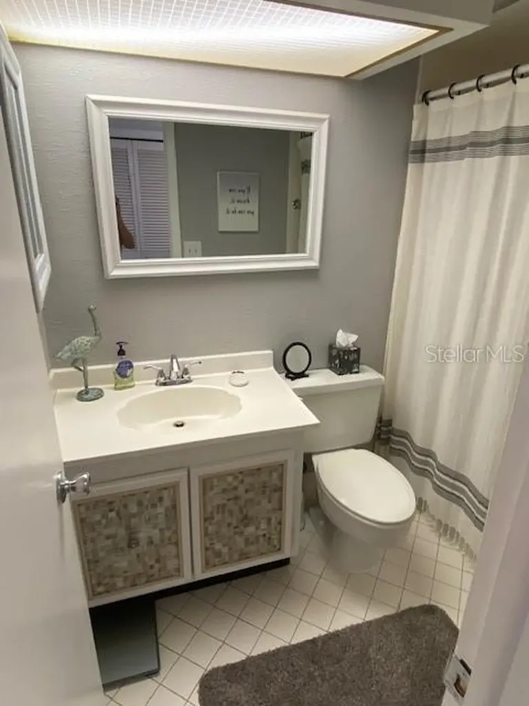 4575 Cove Circle St Petersburg FL 33708