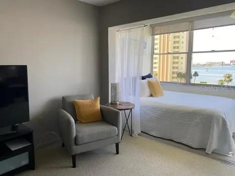 4575 Cove Circle St Petersburg FL 33708