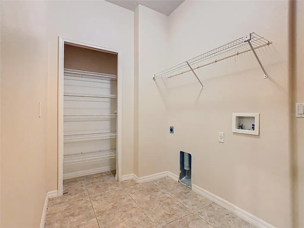 1861 Windward Oaks Court Kissimmee FL 34746