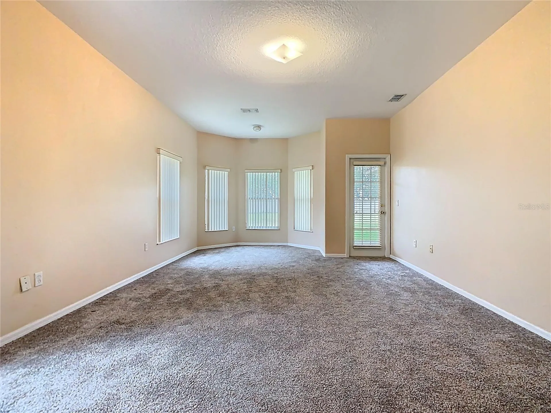 1861 Windward Oaks Court Kissimmee FL 34746