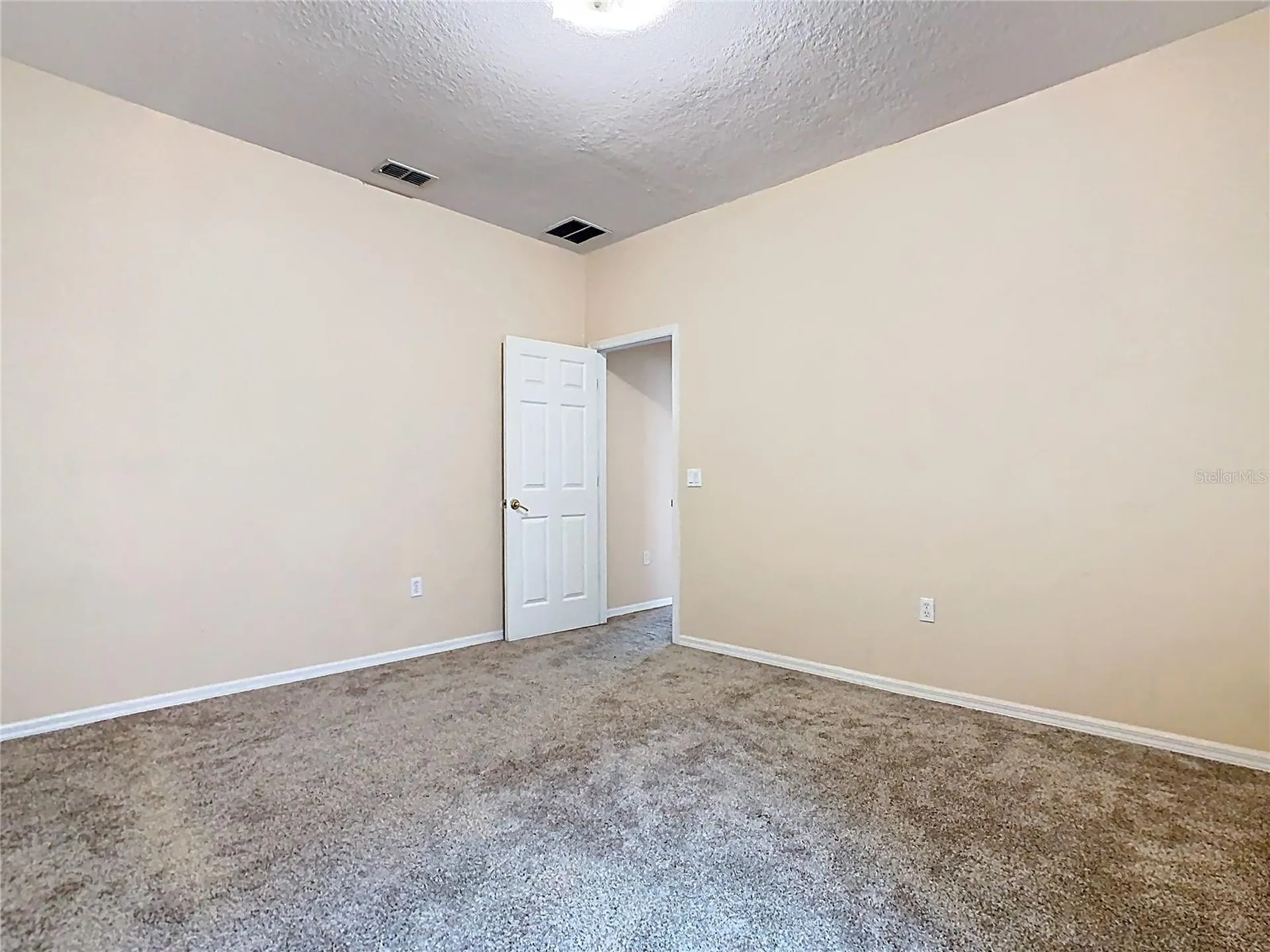 1861 Windward Oaks Court Kissimmee FL 34746