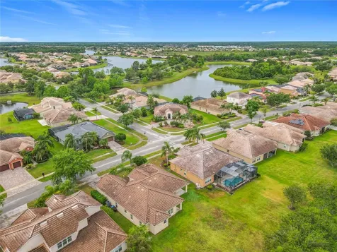 1861 Windward Oaks Court Kissimmee FL 34746