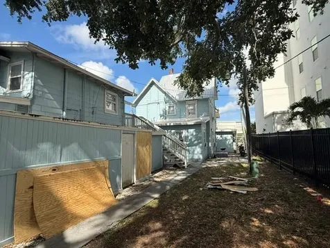 1425 14th Street W Bradenton FL 34205