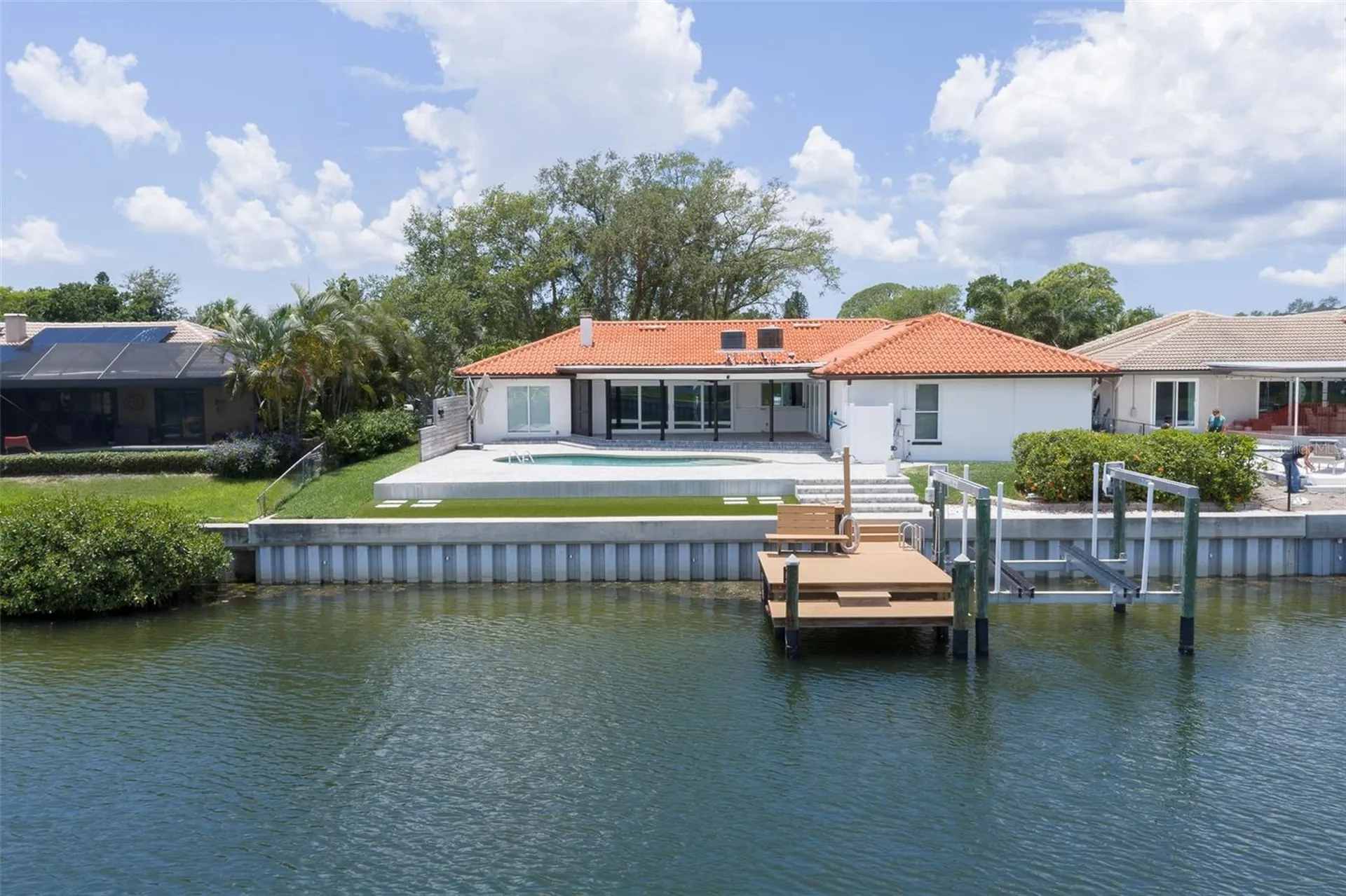 4901 Lansing St NE St Petersburg FL 33703