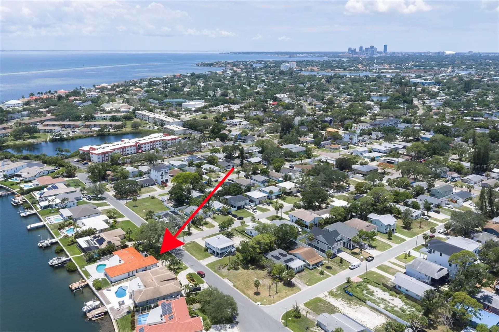 4901 Lansing St NE St Petersburg FL 33703