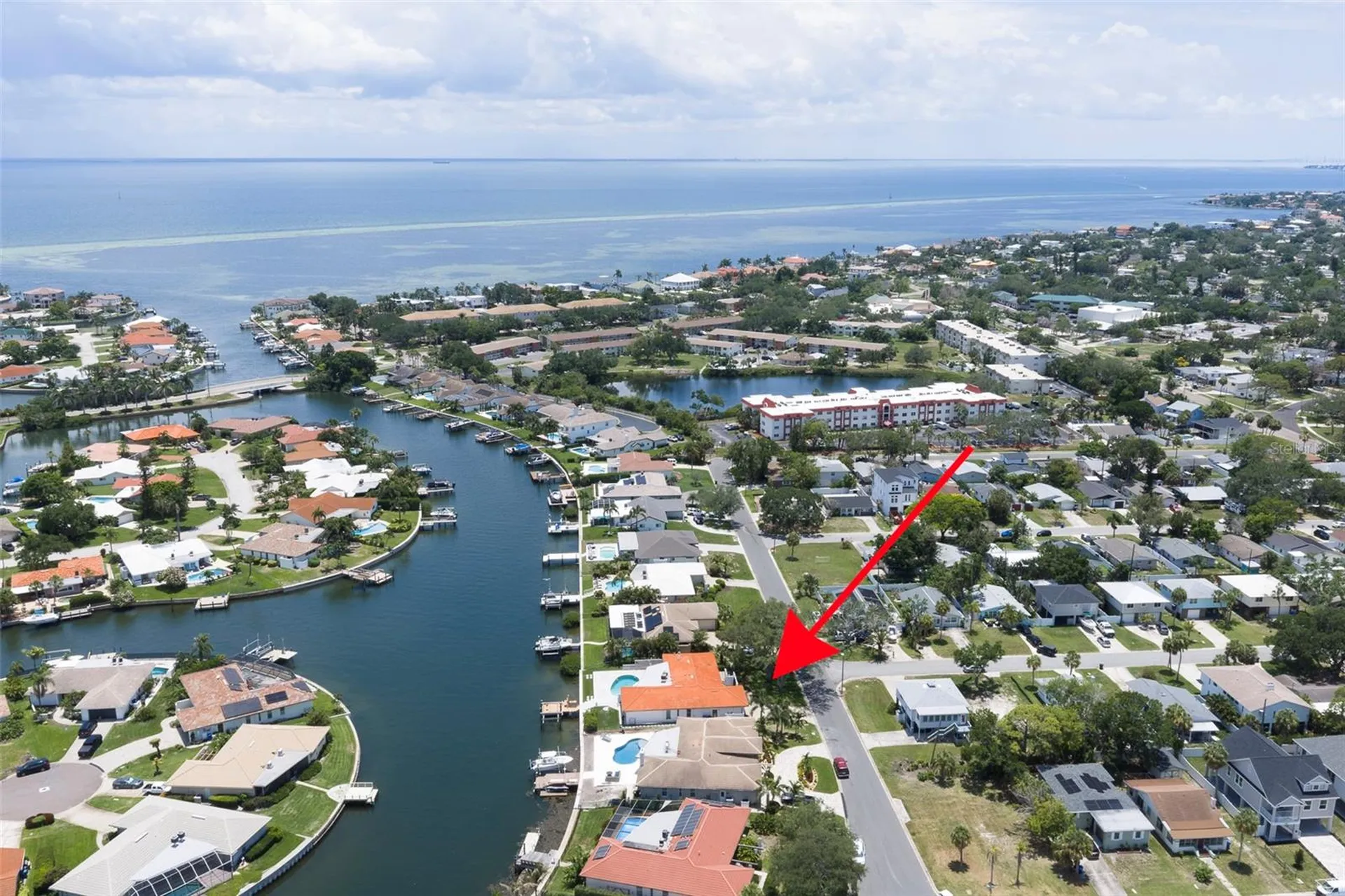 4901 Lansing St NE St Petersburg FL 33703