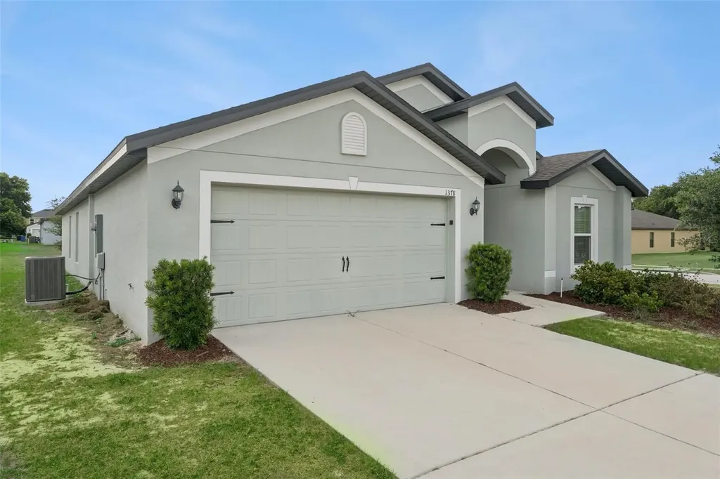 1378 Brenway Drive Mascotte FL 34753