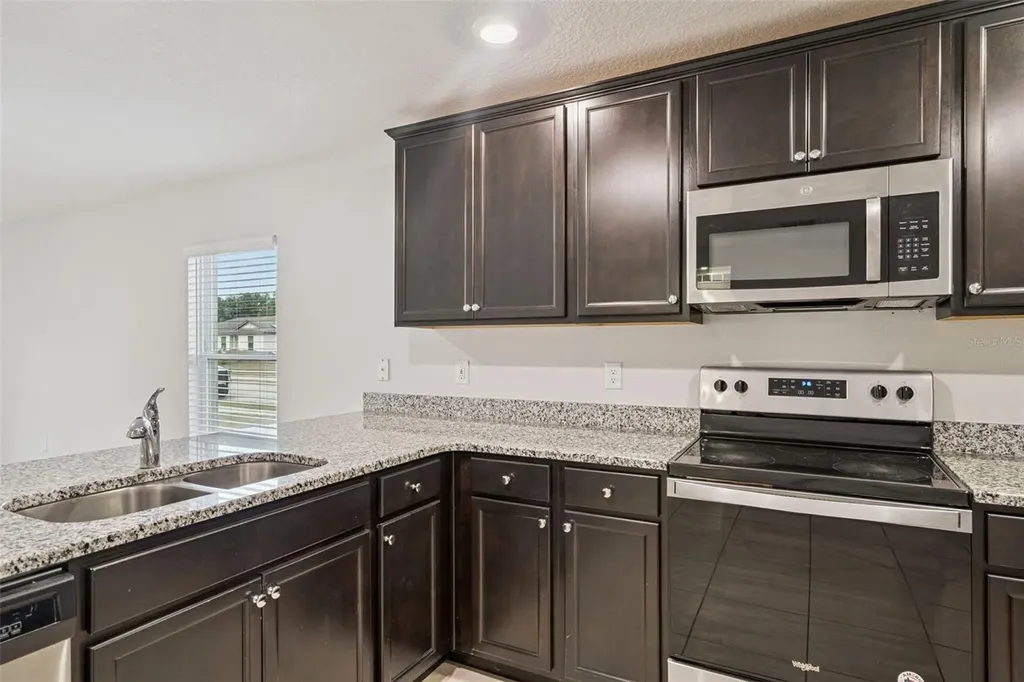 1378 Brenway Drive Mascotte FL 34753