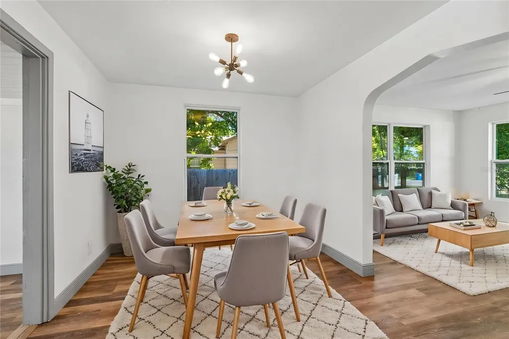 4135 Fairfield Avenue S St Petersburg FL 33711