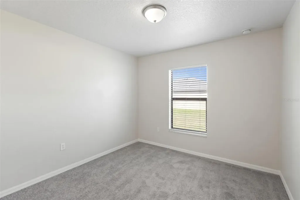 1884 Piedmont Court Mascotte FL 34753