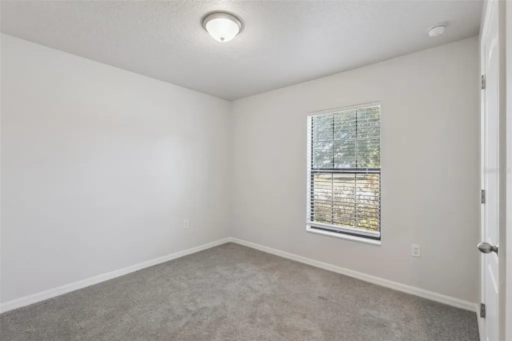 1884 Piedmont Court Mascotte FL 34753