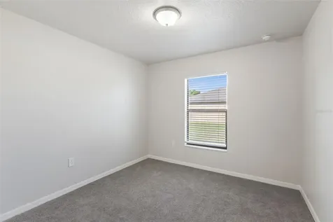 1884 Piedmont Court Mascotte FL 34753