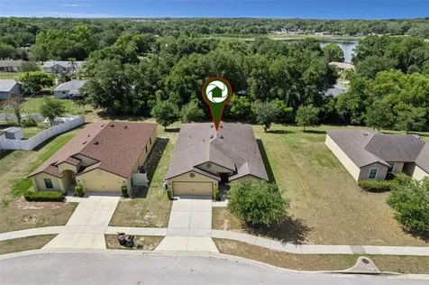 1884 Piedmont Court Mascotte FL 34753