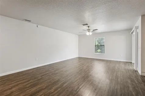 1884 Piedmont Court Mascotte FL 34753