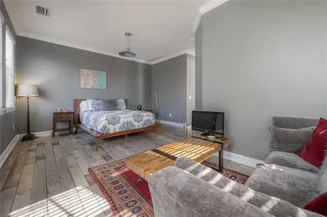 111 S Packwood Avenue Tampa FL 33606
