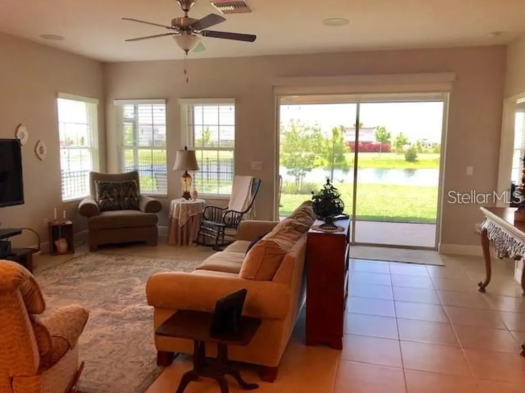 6234 Colmar Place Apollo Beach FL 33572