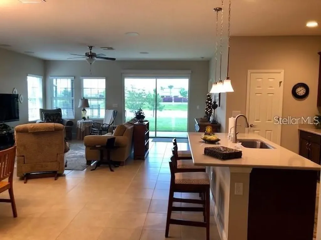 6234 Colmar Place Apollo Beach FL 33572