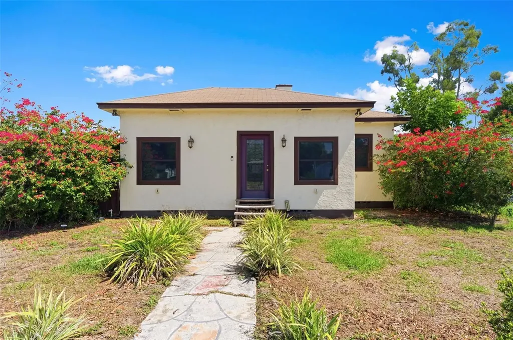 4263 5th Avenue N St Petersburg FL 33713