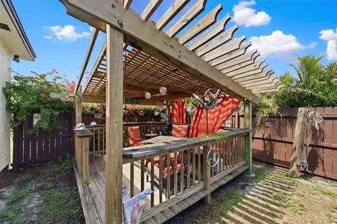 4263 5th Avenue N St Petersburg FL 33713