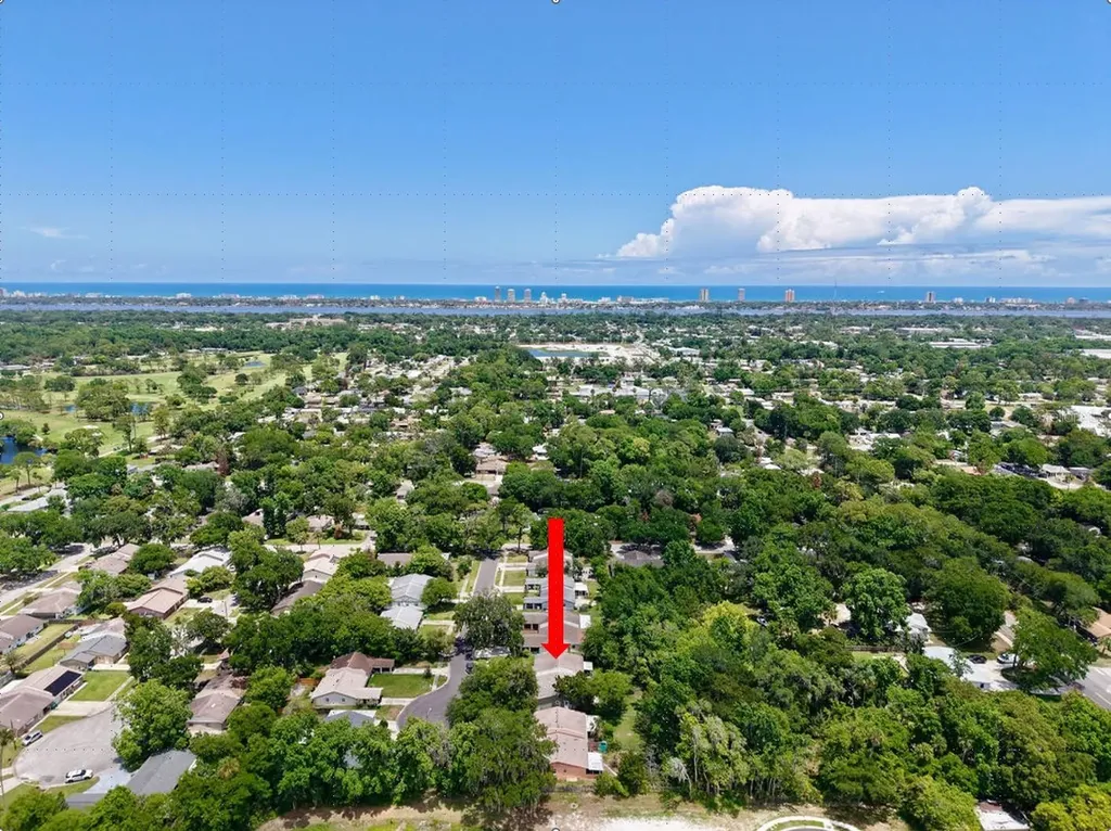 915 Royal Oak Court Holly Hill FL 32117