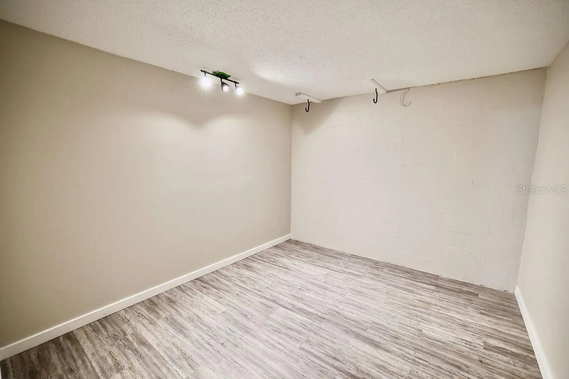 915 Royal Oak Court Holly Hill FL 32117