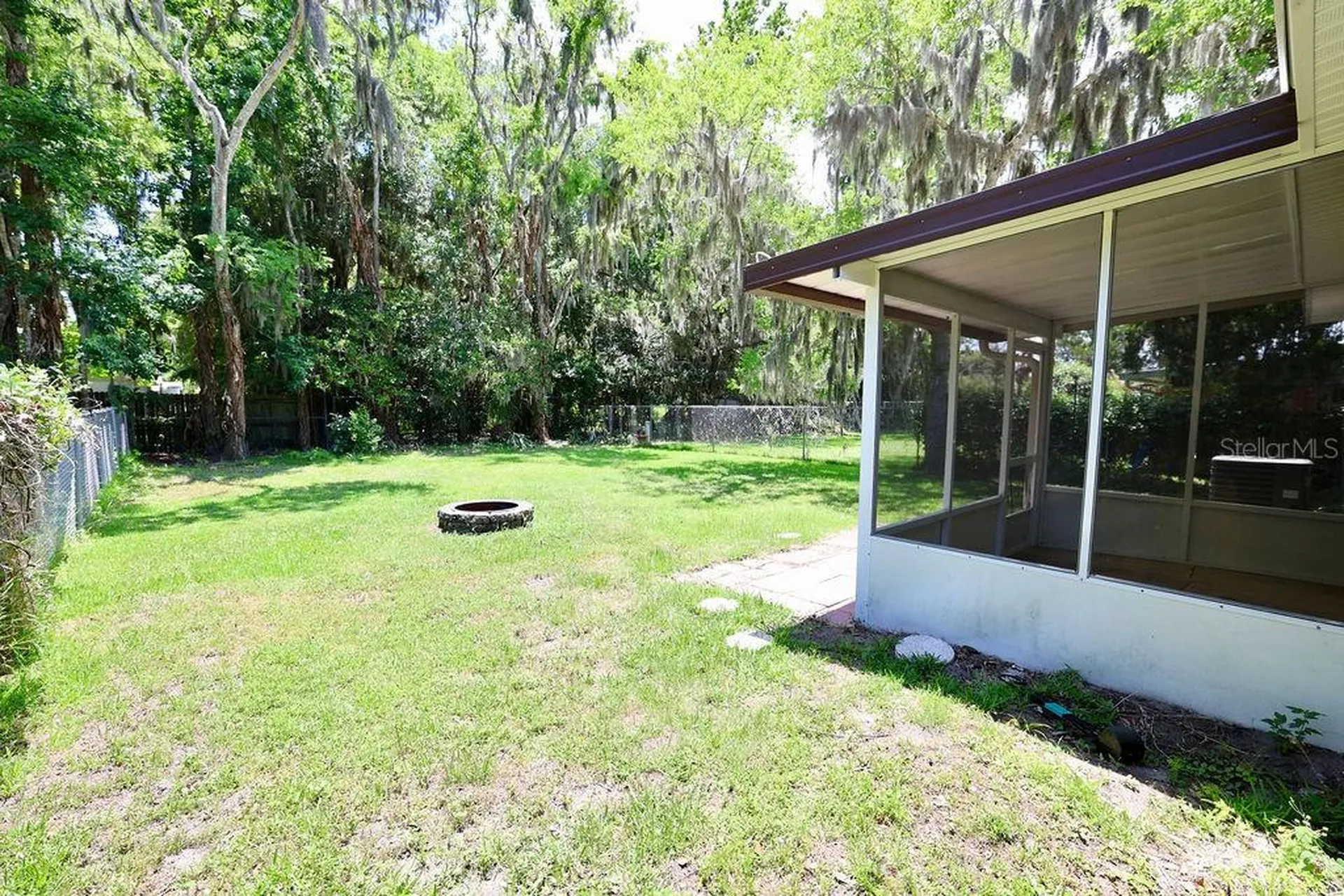 915 Royal Oak Court Holly Hill FL 32117