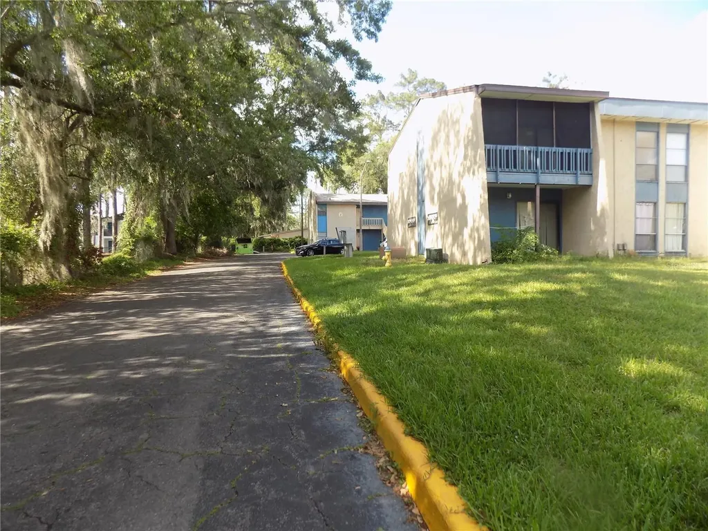2811 SW Archer Road Gainesville FL 32608
