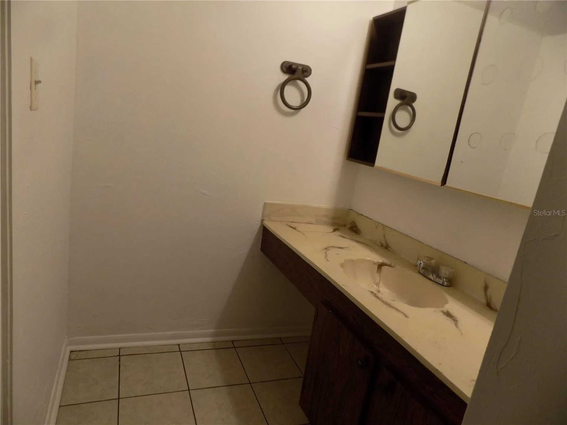 2811 SW Archer Road Gainesville FL 32608