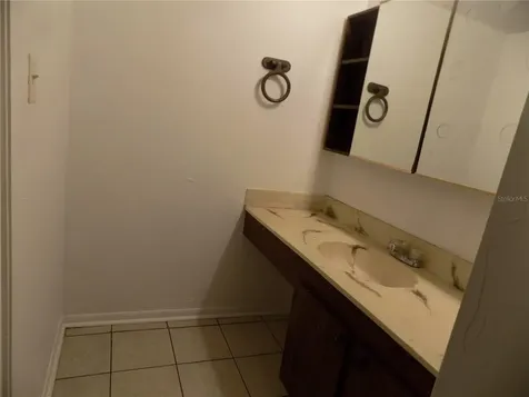 2811 SW Archer Road Gainesville FL 32608