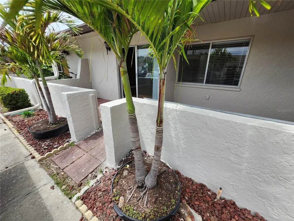 1513 16th Circle SE Largo FL 33771