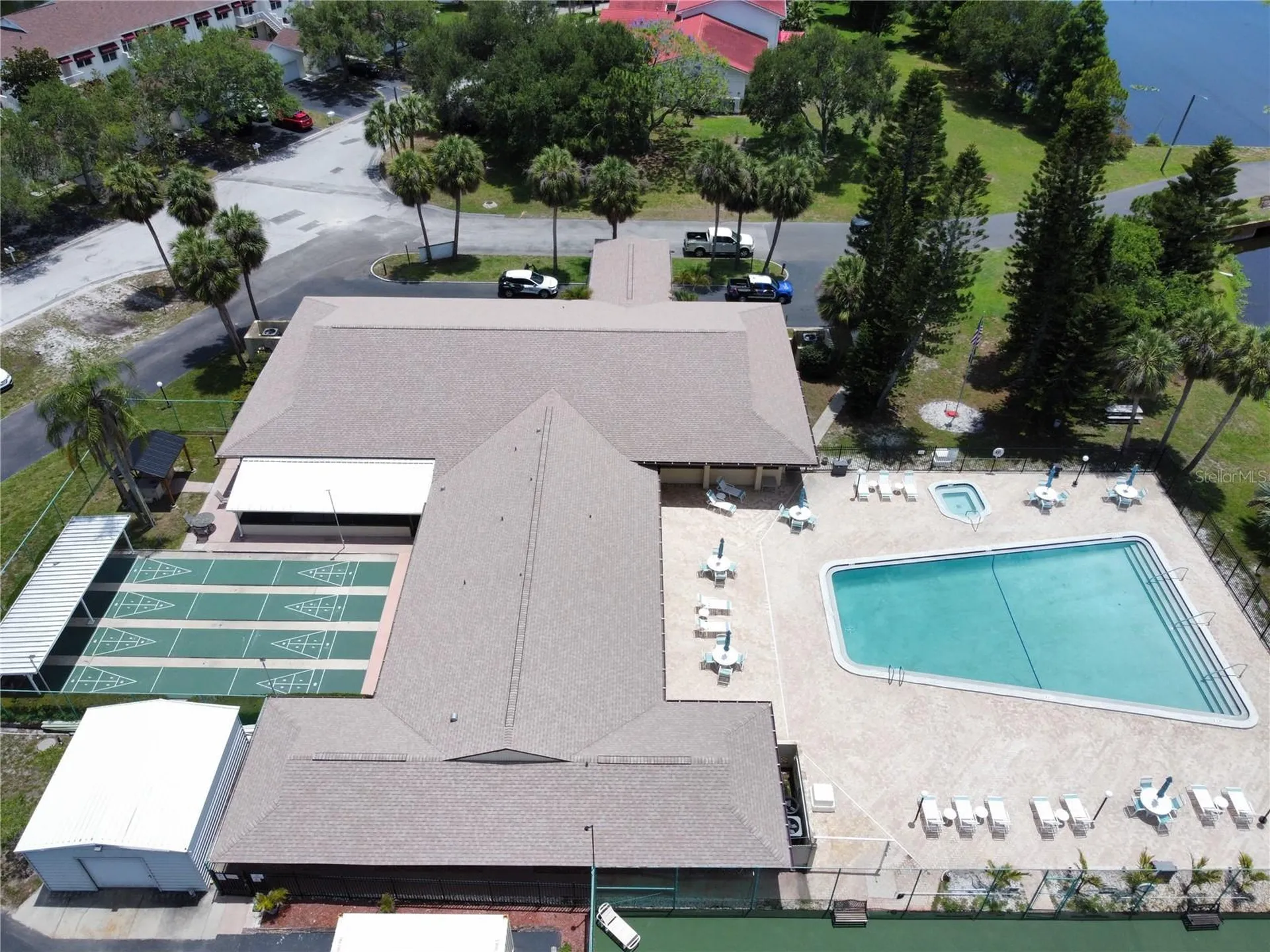 1513 16th Circle SE Largo FL 33771