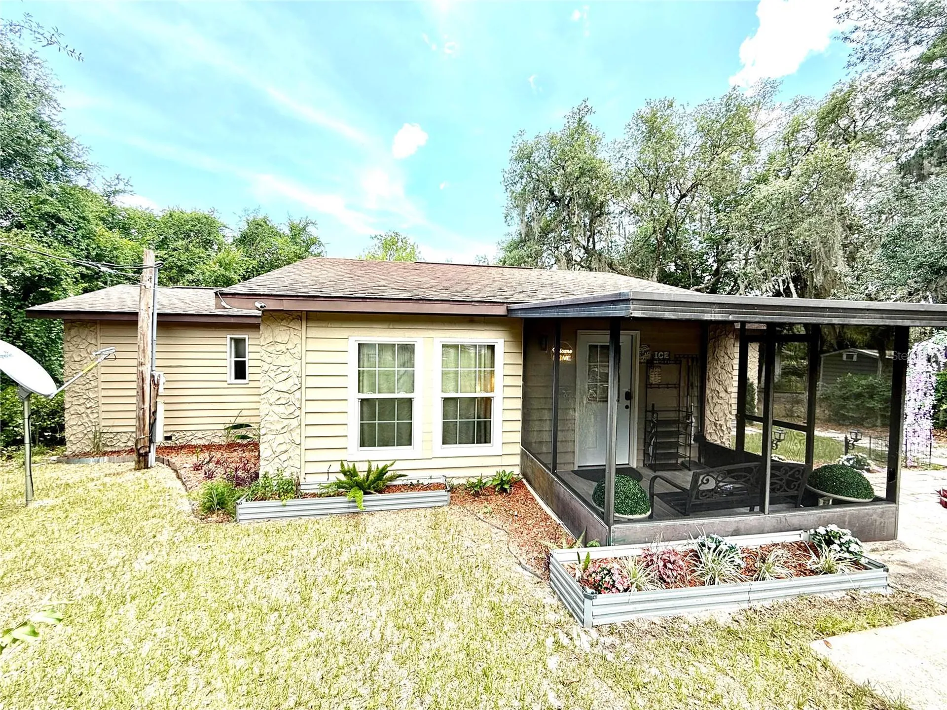 208 Ashley Street Hawthorne FL 32640