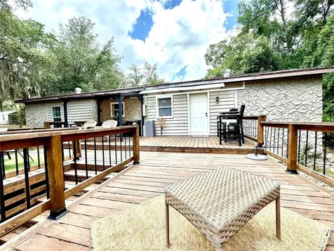 208 Ashley Street Hawthorne FL 32640