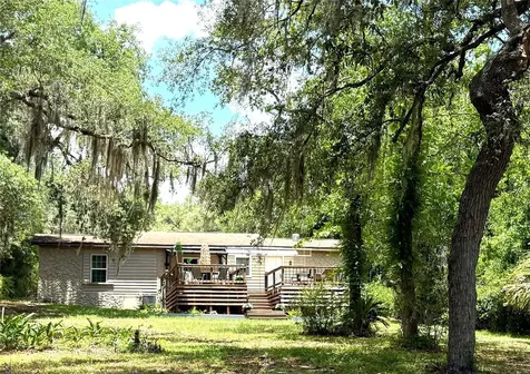 208 Ashley Street Hawthorne FL 32640