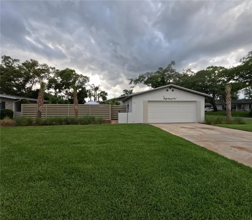802 Underoak Drive Altamonte Springs FL 32701