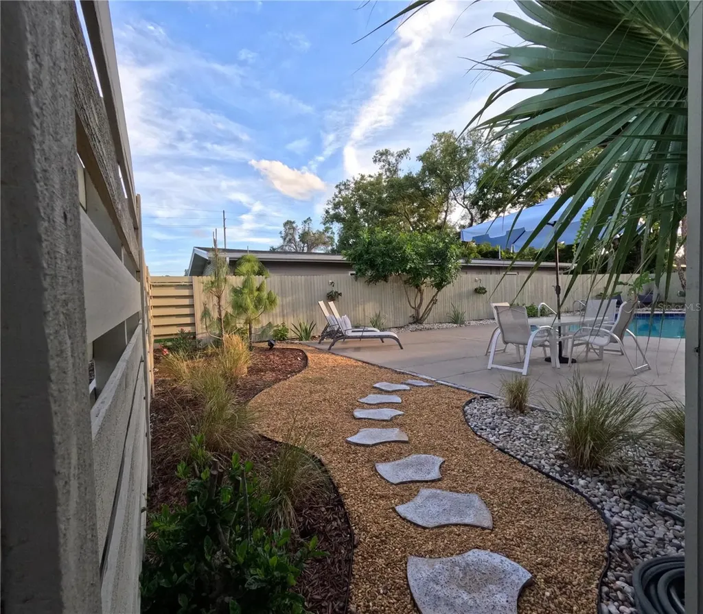802 Underoak Drive Altamonte Springs FL 32701