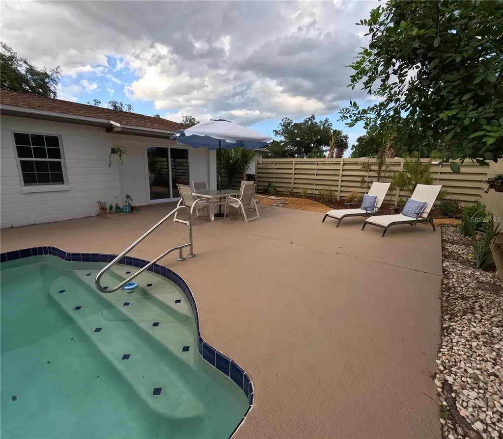 802 Underoak Drive Altamonte Springs FL 32701